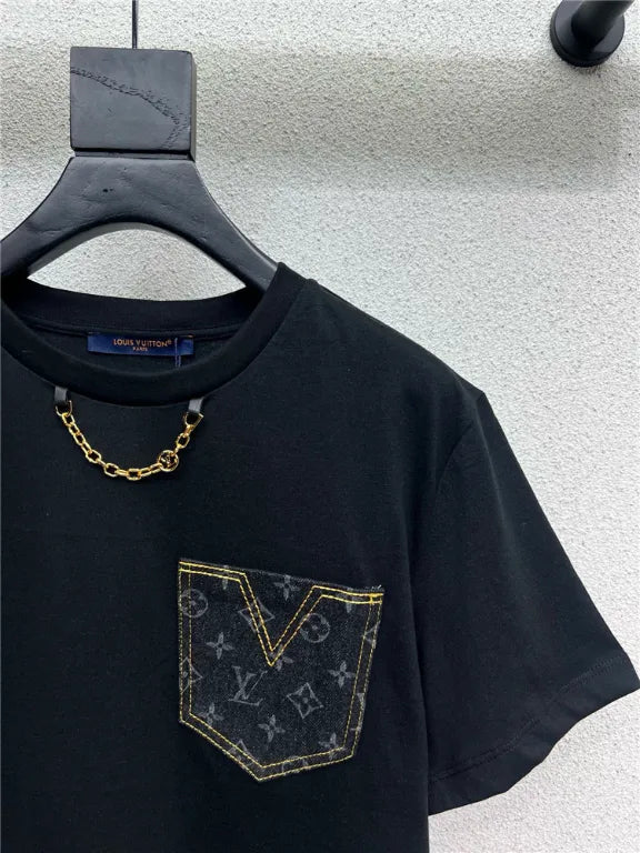 Louis Vuitton Lady Pocket T-shirt